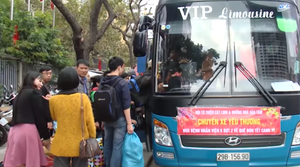 Video: 'Chuyến xe yêu thương' chở hàng trăm bệnh nhân nghèo về quê đón Tết