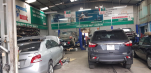 Dân tình đua nhau làm đẹp ô tô chơi Tết, garage quá tải, từ chối phục vụ