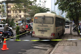 Tài xế chết bất thường trên ô tô 29 chỗ