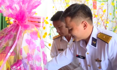 Video: Xuân xa nhà của những người lính đảo