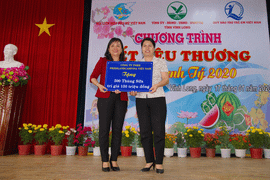 FrieslandCampina Việt Nam mang xuân đến người nghèo