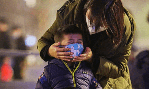 Giữa lo ngại virus corona lan rộng, Trung Quốc cấm công chức rời Vũ Hán