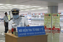 Thủ tướng: Kiểm soát chặt cửa khẩu, phòng chống dịch viêm phổi do virus corona