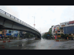 Ảnh: Cảnh vắng vẻ hiếm có ở Hà Nội sáng mùng 1 Tết