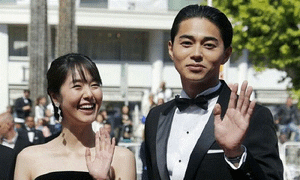 Mỹ nhân Nhật bẽ bàng sau bê bối ngoại tình chấn động làng giải trí