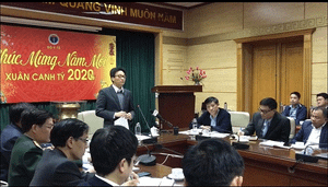 Phó Thủ tướng: Không lơ là quản lý sức khỏe du khách tới từ vùng dịch viêm phổi cấp 