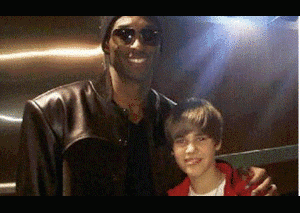 Sao quốc tế tưởng nhớ huyền thoại bóng rổ Kobe Bryant