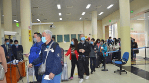 Quảng Ninh bác tin 2 khách du lịch Trung Quốc bị mắc virus corona tại một khách sạn ở Hạ Long