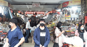 Đà Nẵng ‘cháy’ hàng khẩu trang y tế