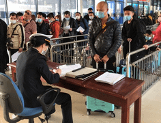 Xét nghiệm virus corona bé trai 8 tuổi trở về từ Trung Quốc có biểu hiện sốt, ho