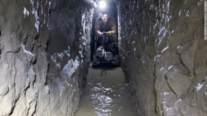 Phát hiện đường hầm buôn ma túy dài kỷ lục xuyên biên giới Mỹ-Mexico