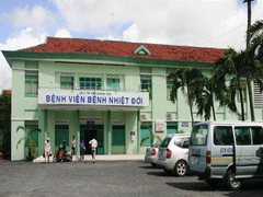 Khánh Hòa đang cách ly 13 người nghi nhiễm corona 