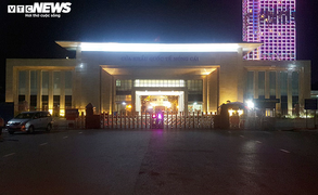 Quảng Ninh đóng cửa các điểm xuất hàng trên tuyến biên giới giáp Trung Quốc