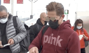 Quách Phú Thành bị chê hám tiền vì sang Mỹ lưu diễn giữa dịch corona