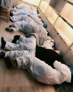 Những hình ảnh xúc động về cuộc chiến với virus ‘chết chóc’ của các bác sĩ Vũ Hán