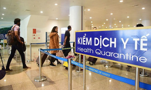 Video: Kiểm soát chặt chẽ dịch corona ở sân bay