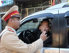 Phòng corona lây lan, CSGT phải sử dụng ống thổi nồng độ cồn riêng, được tiệt trùng