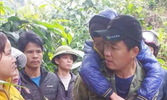 Giải cứu 2 cháu bé bị cha 'ma men' để lạc trong rừng suốt đêm