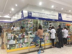 Nhà thuốc tại Hapulico gỡ biển ‘không bán khẩu trang, miễn hỏi’
