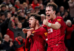 Dùng đội U23 thắng đội hạng dưới, Liverpool vào vòng 5 FA Cup gặp Chelsea