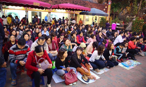 Chỉ những người thiếu tự tin vào bản thân mới vung tiền dâng sao giải hạn