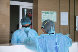 Bổ sung 5 thành viên, thành lập 4 tiểu ban chống dịch nCoV