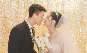 Chung Thanh Phong tiết lộ điều thú vị sau chiếc váy cưới của vợ cầu thủ Duy Mạnh