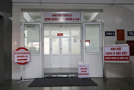 Hướng dẫn viên đoàn khách tàu Diamond Princess trở lại khu cách ly, âm tính với virus corona