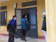 Theo dõi tập trung 26 học sinh Vĩnh Phúc từng tiếp xúc nữ sinh nhiễm Covid-19