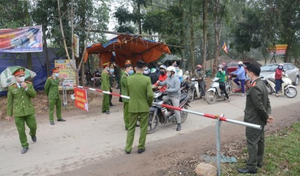 Video: Đảm bảo nhu yếu phẩm y tế cho 'tâm dịch' Sơn Lôi