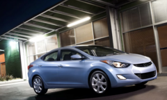 Hyundai triệu hồi gần 430.000 xe Elantra vì lỗi có thể tự bốc cháy