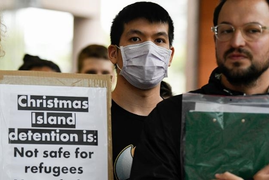 Du học sinh Trung Quốc chưa trở lại trường vì Covid-19, nhiều quốc gia mất hàng tỷ USD 