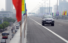 Vì sao Hà Nội rào chắn nửa đường vành đai 3 trên cao tới cuối tháng 4?