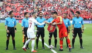 Trung Quốc đá vòng loại World Cup trên sân không khán giả ở Thái Lan?