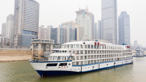 Cải hoán du thuyền thành nơi ở cho y, bác sỹ Vũ Hán