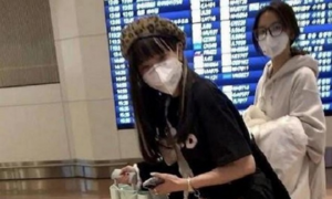 Nghệ sĩ Trung Quốc bị chỉ trích vì đi nước ngoài tránh dịch Covid-19