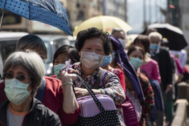 Chuyên gia cảnh báo giai đoạn mới của Covid-19, kịch bản Italy, Hàn Quốc có thể lặp lại ở bất cứ đâu 