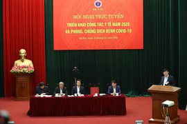 Phó Thủ tướng Vũ Đức Đam: 'Sáng mai phải có sổ tay phòng chống dịch bệnh Covid-19'