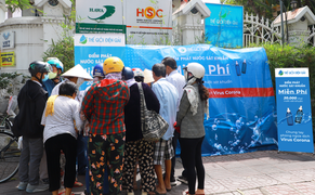 Phòng dịch corona: Thế Giới Điện Giải phát miễn phí 20.000 bình xịt khuẩn 
