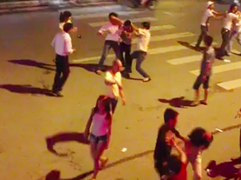 Bắt 2 băng nhóm thiếu niên ‘huyết chiến’ ở Vũng Tàu