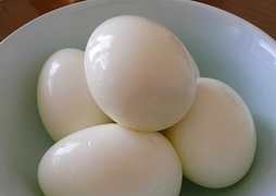 Chia sẻ bài 'ăn trứng vịt để ngừa corona', người phụ nữ ở Cà Mau bị phạt 10 triệu đồng