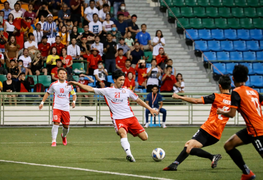 CLB TPHCM thắng chật vật: Công Phượng toả sáng, Bùi Tiến Dũng mắc lỗi nghiêm trọng