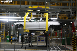 'Hàng trăm doanh nghiệp Việt giảm cả nguồn cung lẫn cầu vì Covid-19'