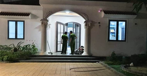 Truy tìm nhóm thanh niên xông vào biệt thự đập phá tài sản