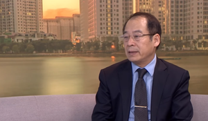 Video: Sự hy sinh thầm lặng của những 'chiến sĩ áo trắng' trên tuyến đầu chống dịch Covid-19