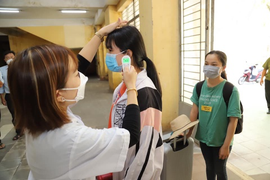 Hai trường đại học tại TP.HCM thông báo đi học lại từ ngày 2/3