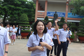 TP.HCM không thu học phí học sinh nghỉ do Covid-19