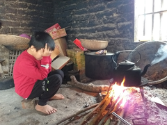 Nỗi đau nối tiếp nỗi đau của hai đứa trẻ mồ côi ở Bắc Giang