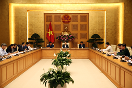 Tạm ngừng miễn thị thực đối với công dân Hàn Quốc