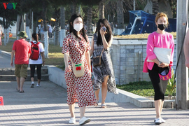 Bộ Ngoại giao nói về việc tạm ngừng miễn visa cho công dân Hàn Quốc